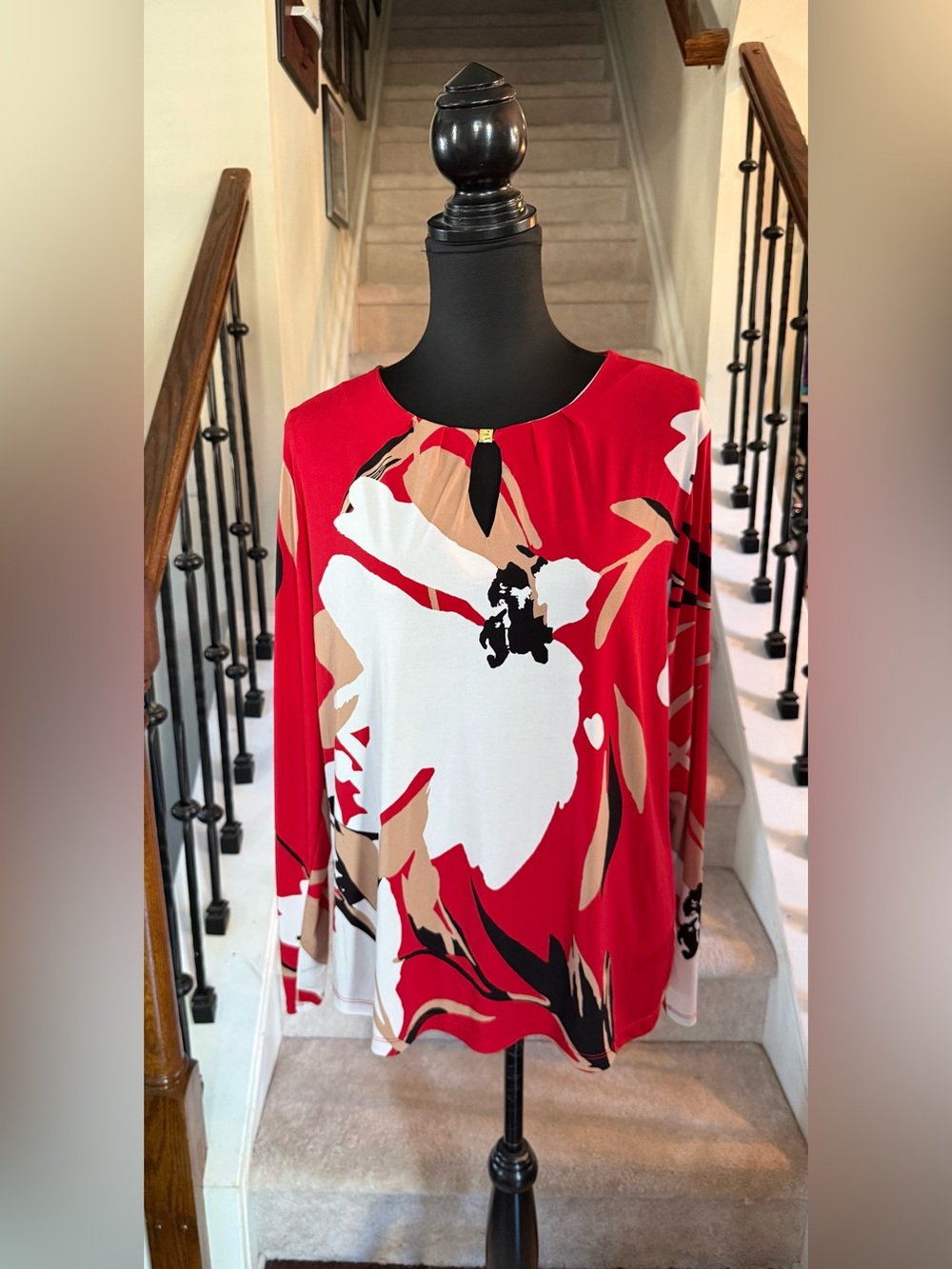Liz Claiborne Red Floral Long-Sleeve Blouse